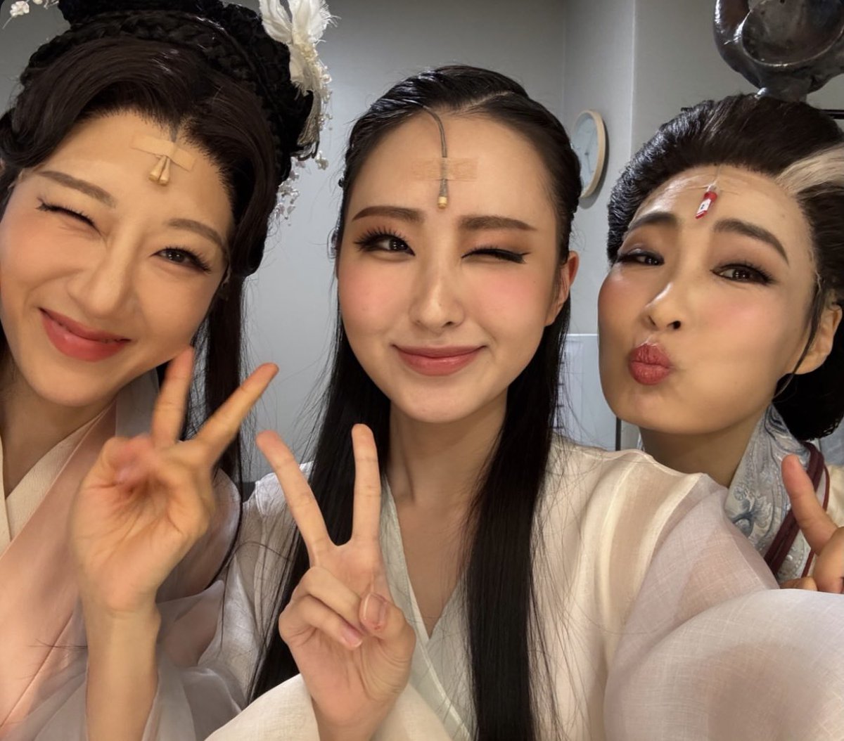 유리아 아카이브 tweet media