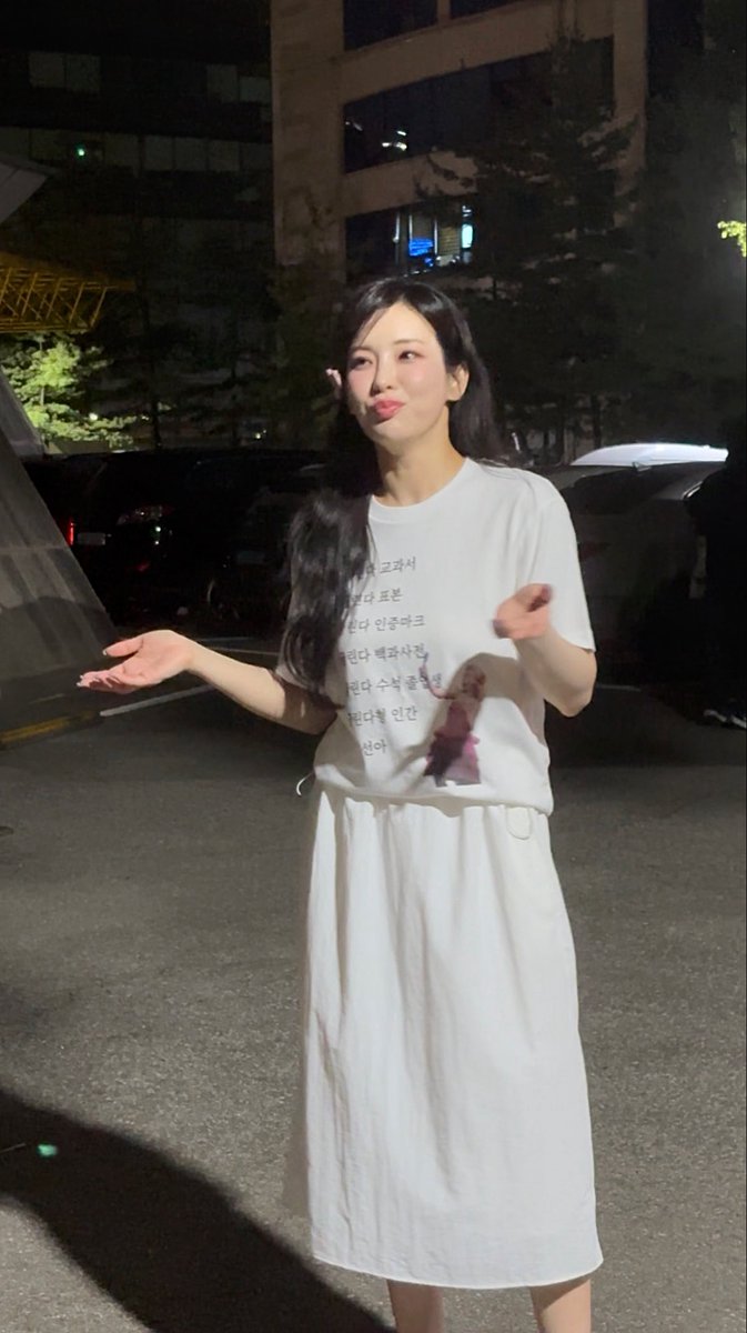 썸뮤 tweet media