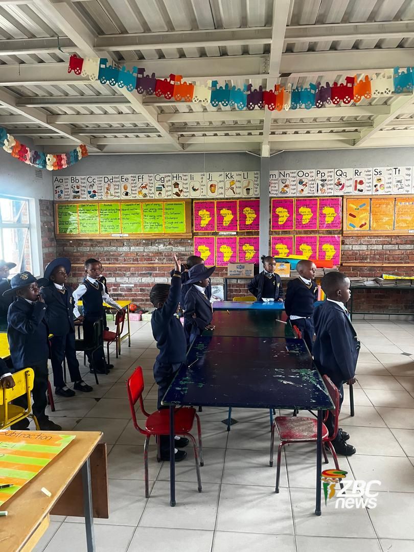 ZBCNewsonline's tweet photo. Back to school: learners across Harare returned to the classroom for the first day of the winter term with renewed focus, determination and enthusiasm for learning.

#Education #BackToSchool #WinterTerm #SchoolLife #NewTerm #Classroom #AcademicExcellence #ZimbabweSchools https://t.co/ThvHMwRtPj