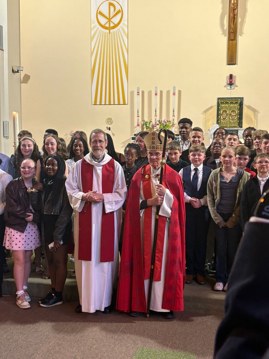 AllHallowsRC's tweet photo. Congratulations to our pupils who received the Sacrament of Confirmation last Thursday at Holy Cross RC church. Others in the Salford Deanery will be making the Sacrament later this month. 
May the blessing of the Holy Spirit guide them always. 🙏 #believebelongachieve https://t.co/BRiPV2dvgK