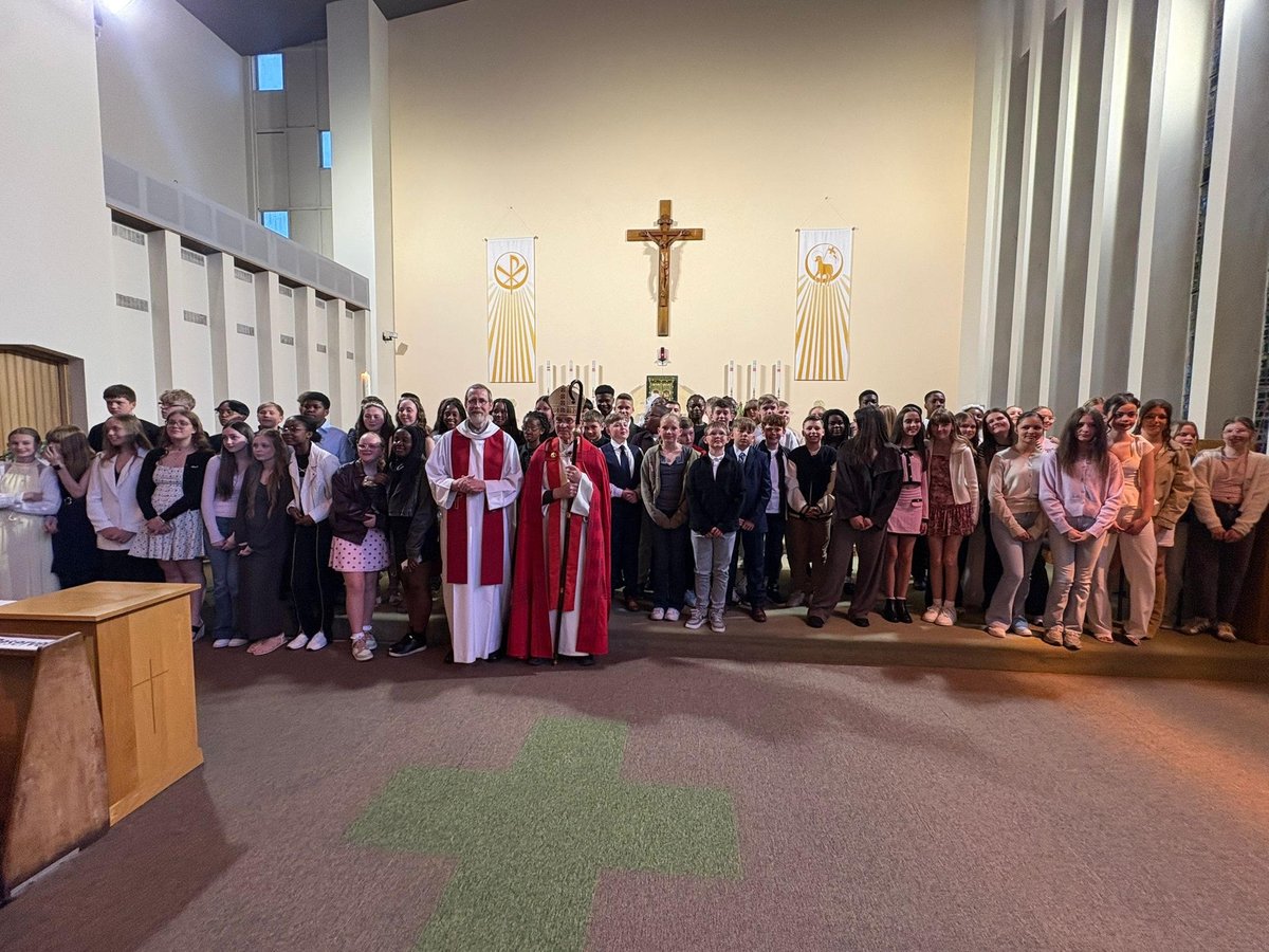 AllHallowsRC's tweet photo. Congratulations to our pupils who received the Sacrament of Confirmation last Thursday at Holy Cross RC church. Others in the Salford Deanery will be making the Sacrament later this month. 
May the blessing of the Holy Spirit guide them always. 🙏 #believebelongachieve https://t.co/BRiPV2dvgK