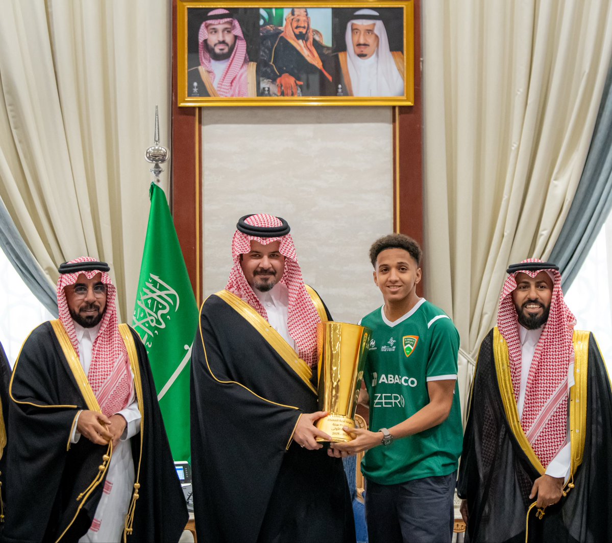 إمارة منطقة المدينة المنورة tweet media
