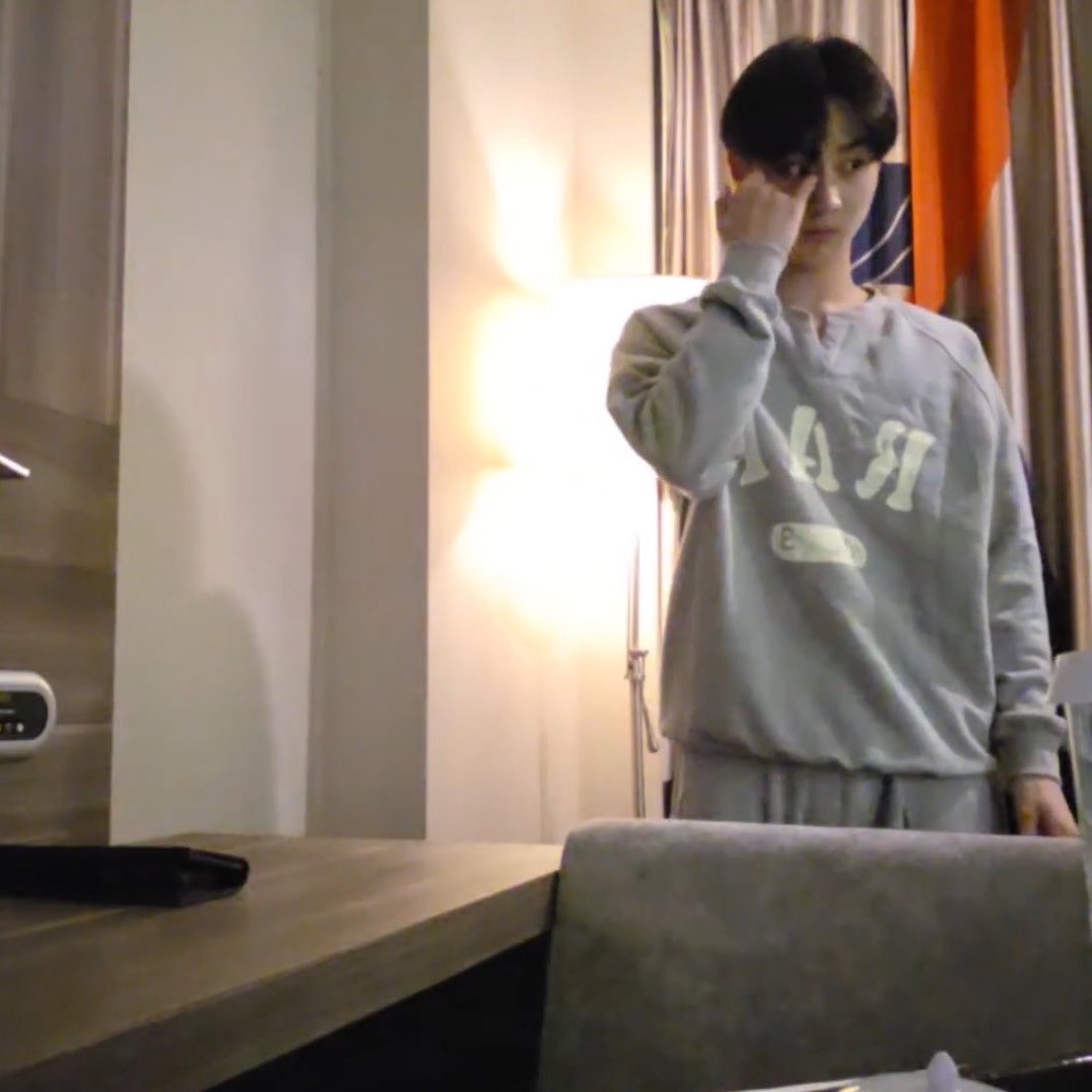 다 tweet media