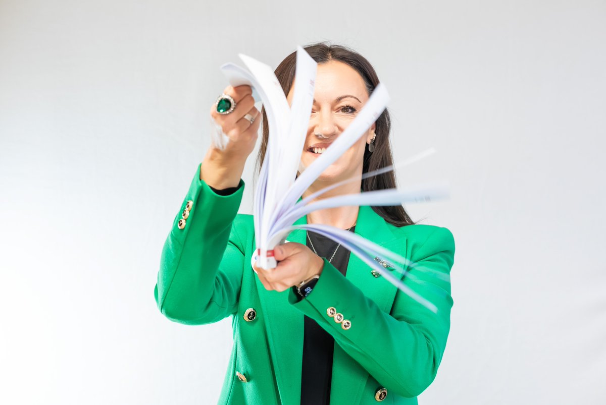 essentialprint's tweet photo. National Stationery Week is here. Letterheads, compliment slips, notelets, notepads and pens help your business look professional and consistent. Small details build trust and keep your brand front of mind. Thinking of a refresh? Get in touch. https://t.co/uoYUe78LJA