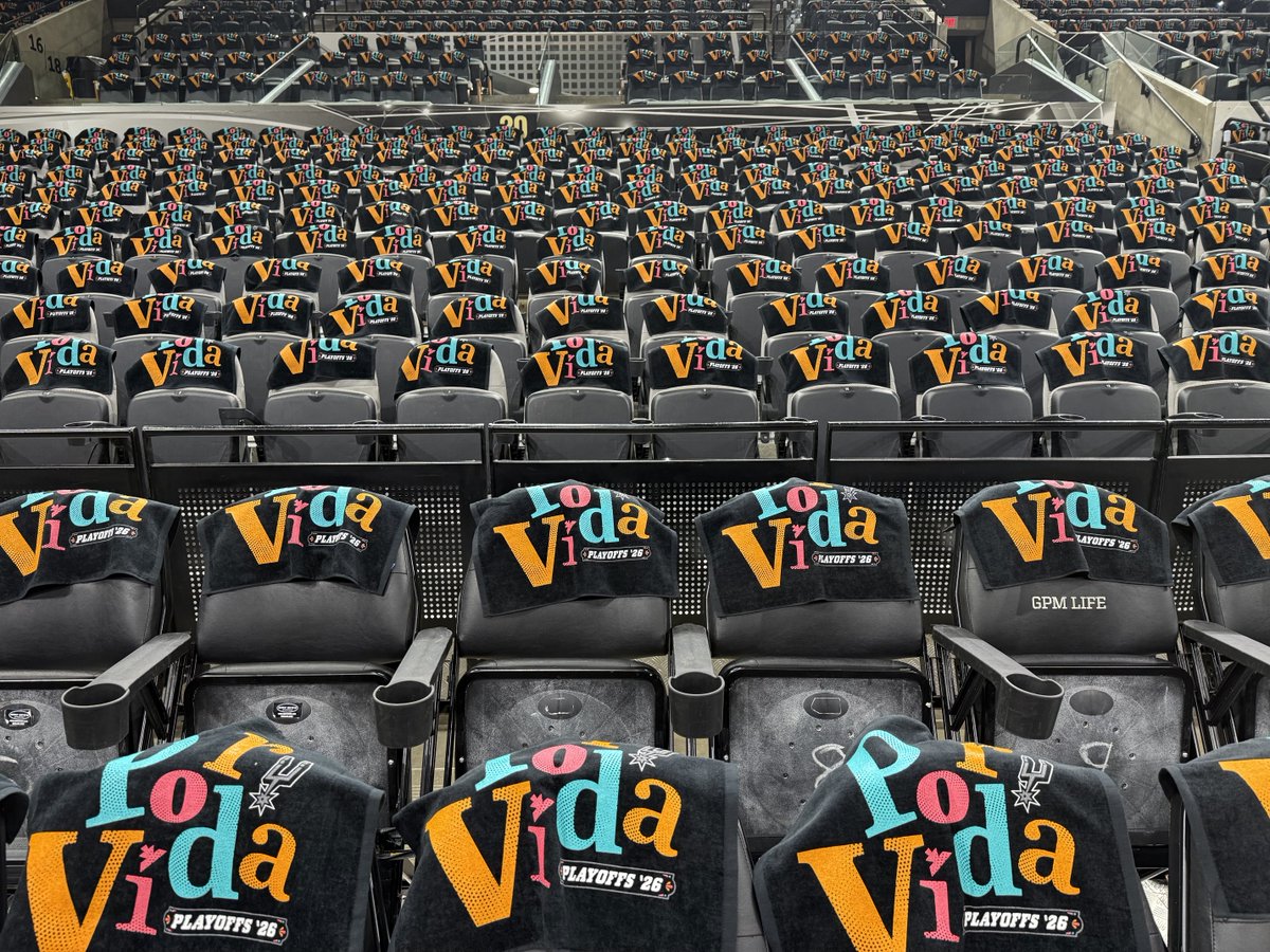 WolvesRadio's tweet photo. Por Vida rally towels for Game 5. https://t.co/mAMn6gmZfv