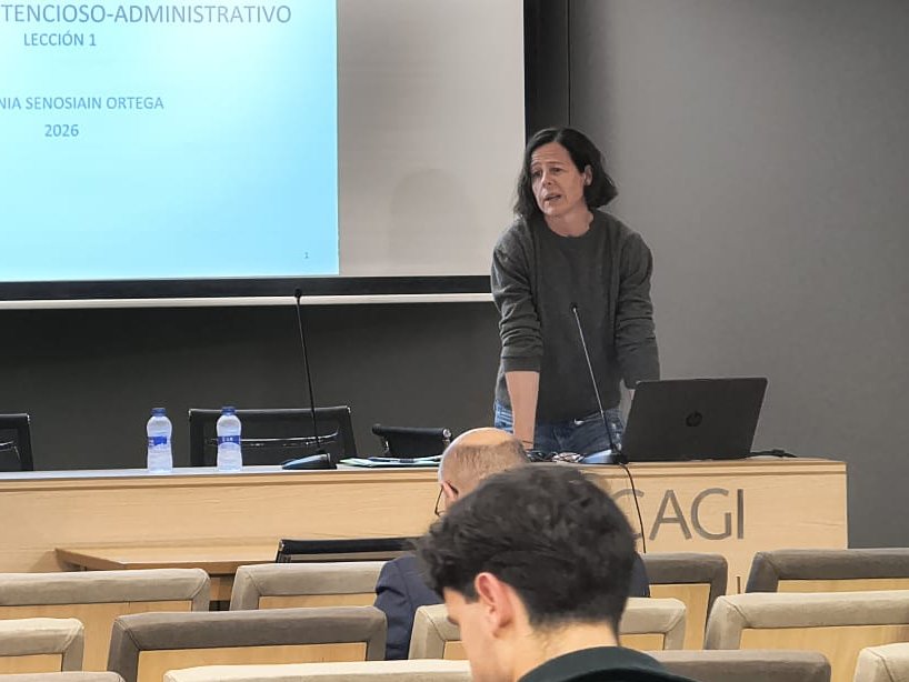 ICAGInforma's tweet photo. Curso/kurtsoa: El proceso contencioso administrativo / Administrazioarekiko auzi-prozesua. Con Virginia Senosiain. https://t.co/C2cI9PJBLL