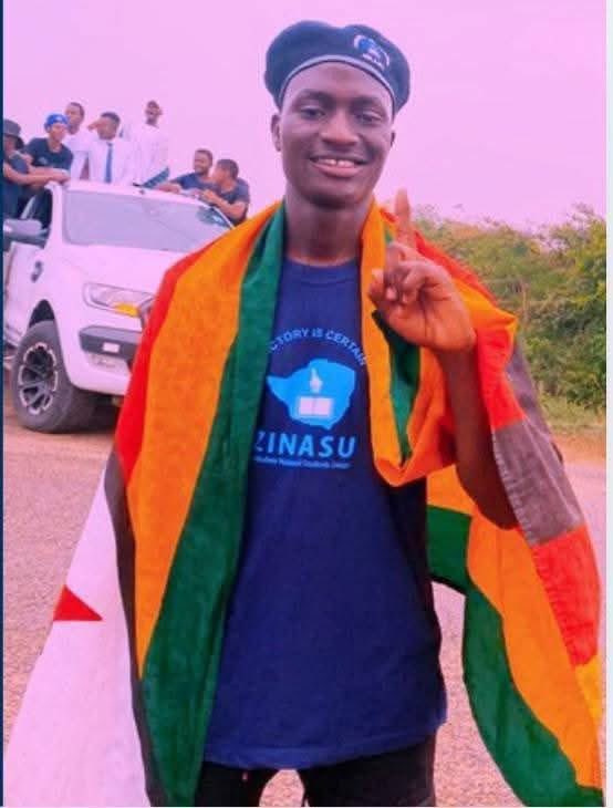 DicksonChikwiz3's tweet photo. FREE ALL POLITICAL PRISONERS!!
🔘Free Madzibaba Veshanduko.
🔘Free Emmanuel Sitima. 
🔘Free Takunda Mhuka.
The weaponization of the justice system against opposition voices must end.
🟠 Activisim is not a crime.
#JusticeForAll 
#PressFreedom
#DropTheCharges https://t.co/AhfX4TLA6w