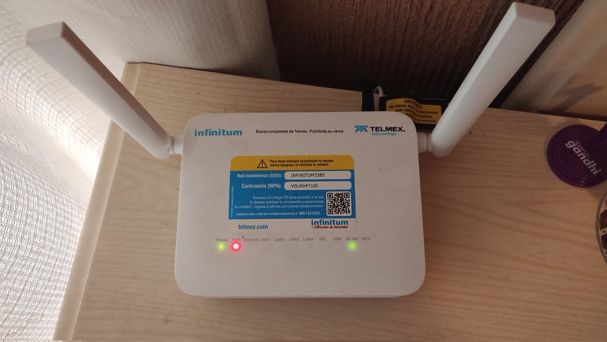 Markwriter2010's tweet photo. @TELMEXSoluciona @Telmex @infinitum Buen día
No está funcionando mi servicio de internet 
5558013350 https://t.co/H0fn9GkeeF