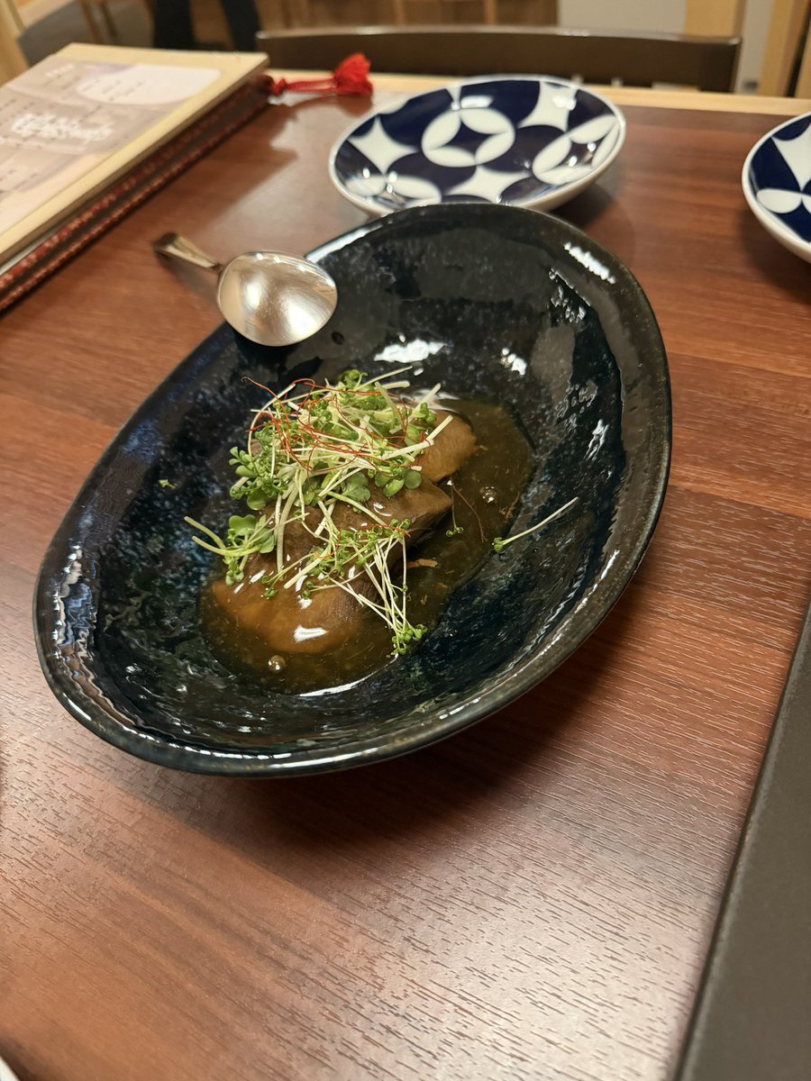 okiryuka39's tweet photo. KAKUNI🐮 https://t.co/rwhFD7VYsX