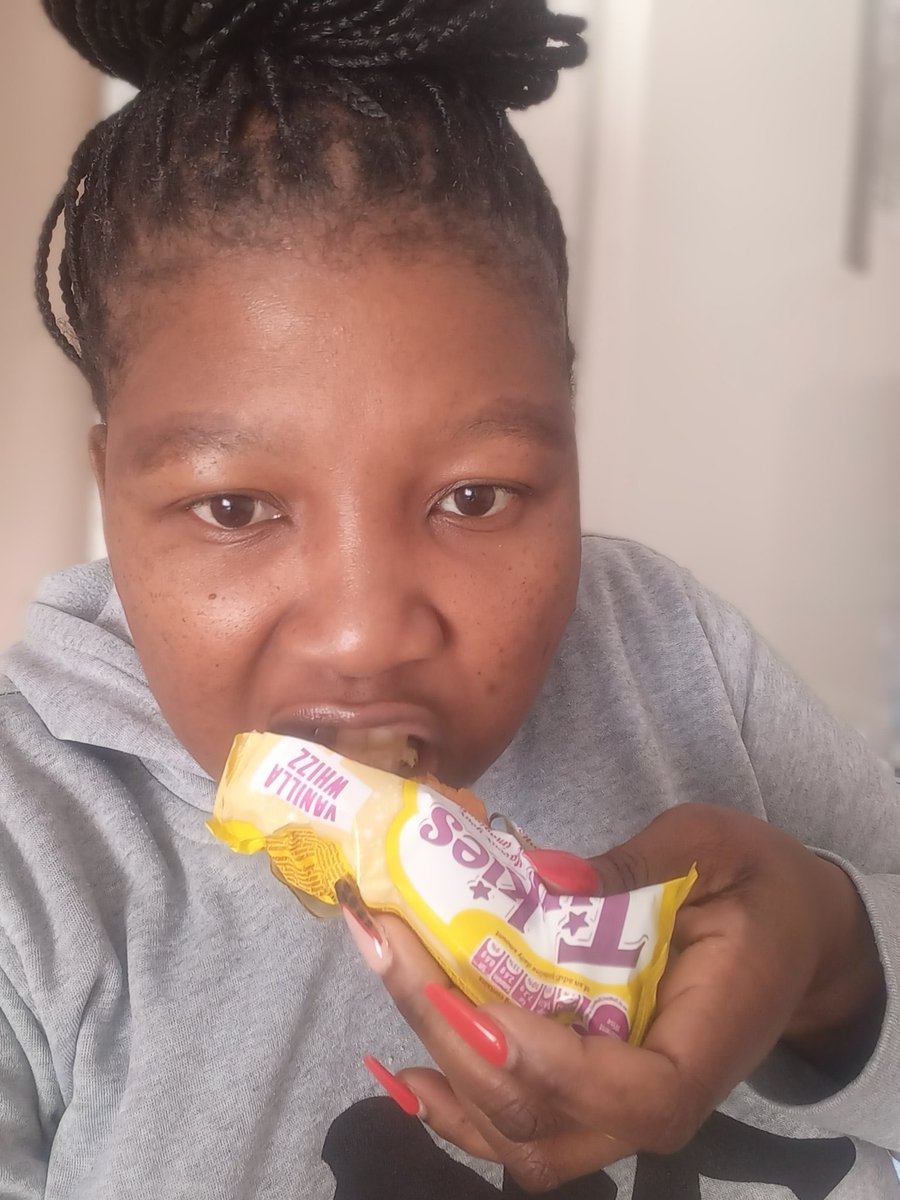 SkoshiZama's tweet photo. @Yfm #DistractinglyDelicious @Yfm https://t.co/BXtbqYraBh