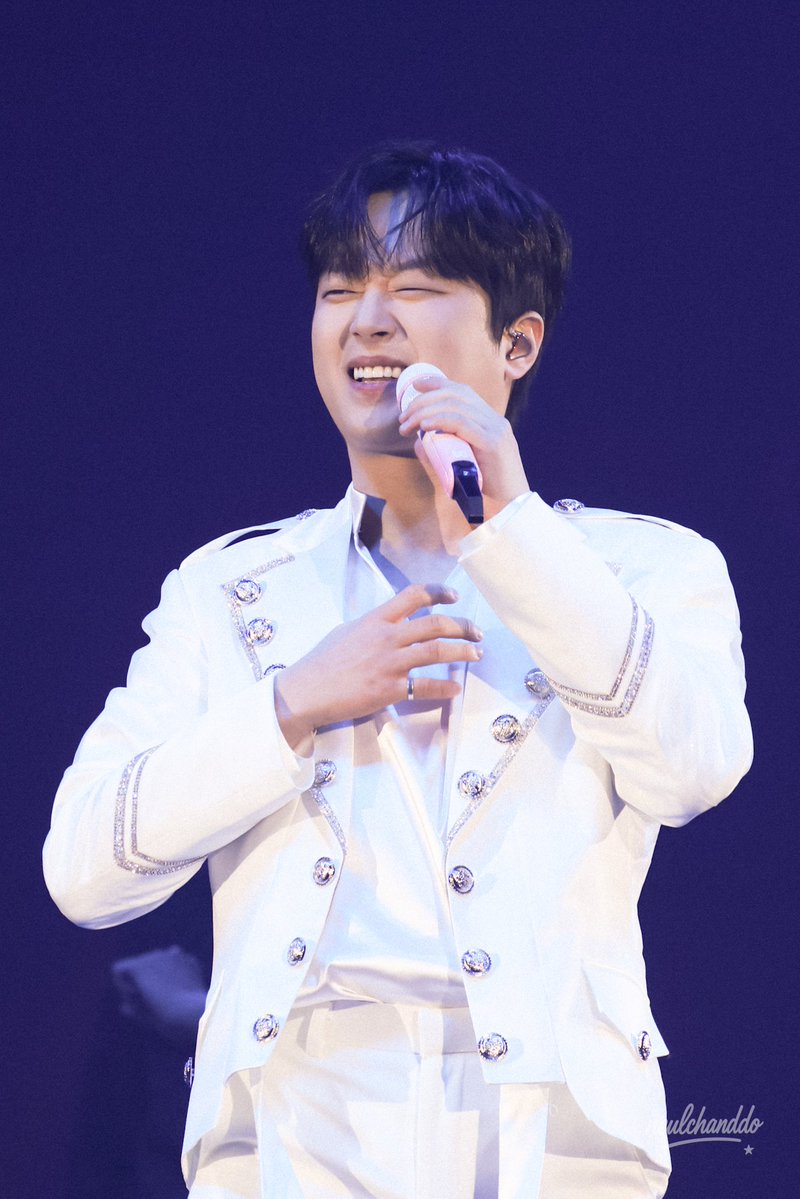 늘찬또 tweet media