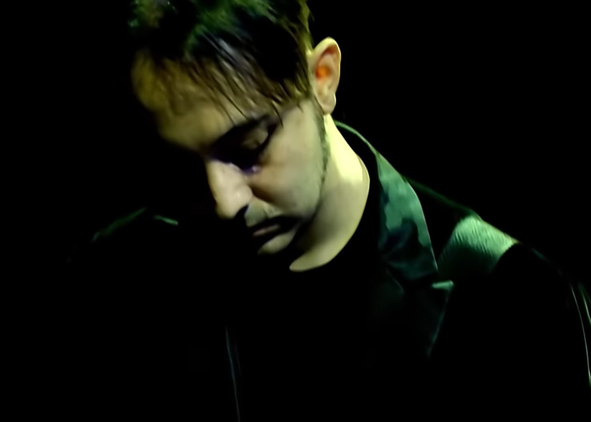 phao666's tweet photo. Daron em... Hypnotize... https://t.co/1vIccGYRon