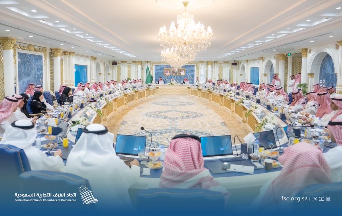 FSC_KSA's tweet photo. بمشاركة معالي محافظ الهيئة العامة للصناعات العسكرية م. أحمد بن عبدالعزيز العوهلي، عقدت اللجنة الوطنية للصناعات العسكرية برئاسة أ. سلمان الشثري اجتماعها التنسيقي الثالث؛ بهدف تعزيز التكامل ودعم منظومة الصناعات العسكرية الوطنية.
#اتحاد_الغرف_السعودية https://t.co/SuJ4XLTr7Y