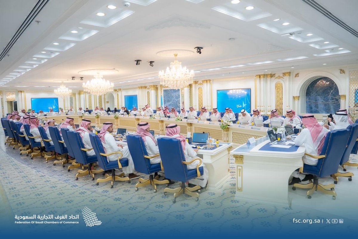 FSC_KSA's tweet photo. بمشاركة معالي محافظ الهيئة العامة للصناعات العسكرية م. أحمد بن عبدالعزيز العوهلي، عقدت اللجنة الوطنية للصناعات العسكرية برئاسة أ. سلمان الشثري اجتماعها التنسيقي الثالث؛ بهدف تعزيز التكامل ودعم منظومة الصناعات العسكرية الوطنية.
#اتحاد_الغرف_السعودية https://t.co/SuJ4XLTr7Y