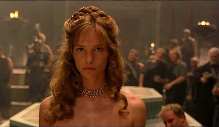 Hawk___'s tweet photo. @RLoarr @chaosrzr Hay una tv-movie donde no le llega al nivel de Kruger, pero sí respeta el estándar de Helena de Troya. https://t.co/Rk21RSgsYf