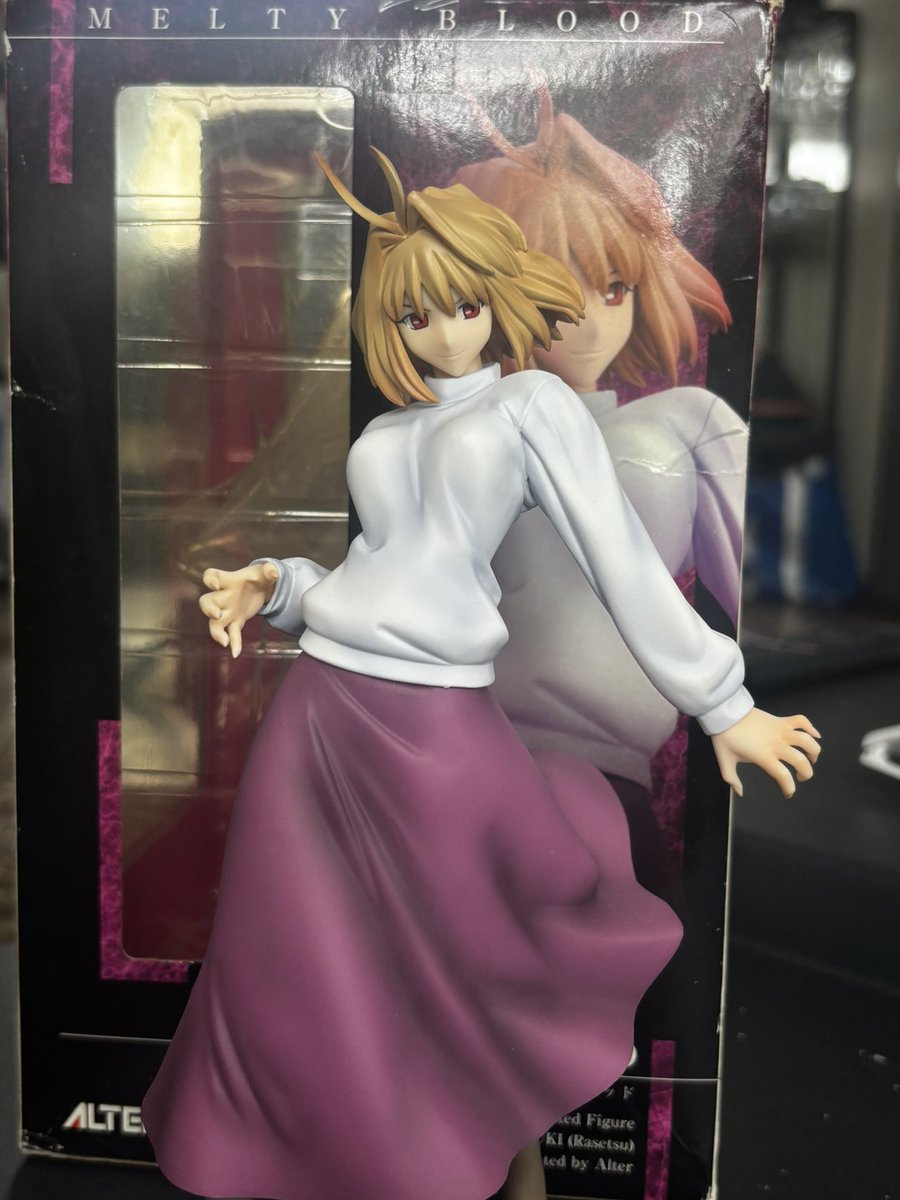 shigeniisama's tweet photo. I’m so happy with this late birthday gift i received !! 

This 1/8 arcueid figure looks gorgeous! https://t.co/c69ojjmUE2