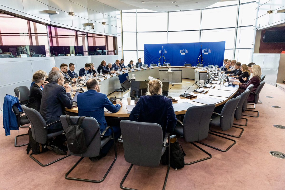 Valdis Dombrovskis tweet media