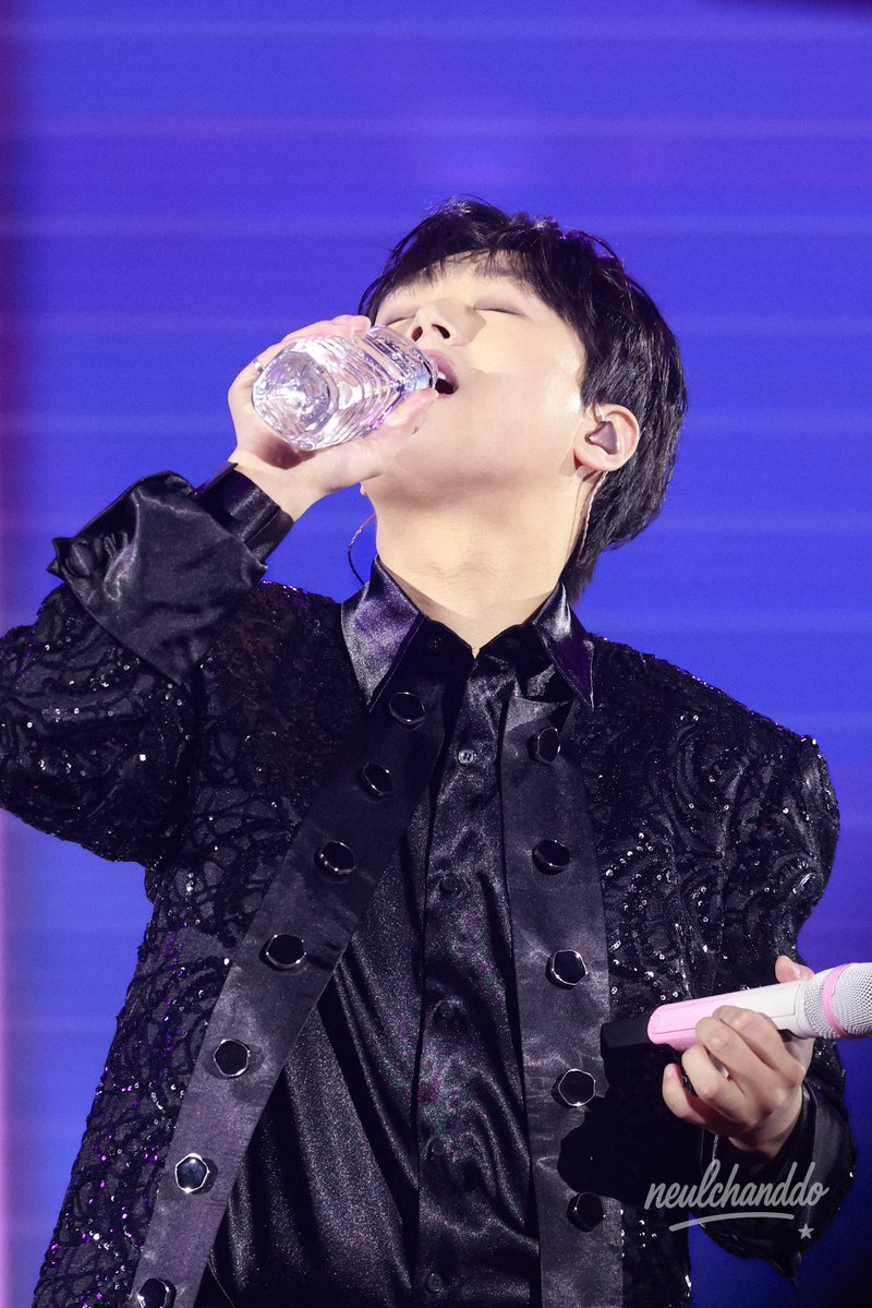 늘찬또 tweet media