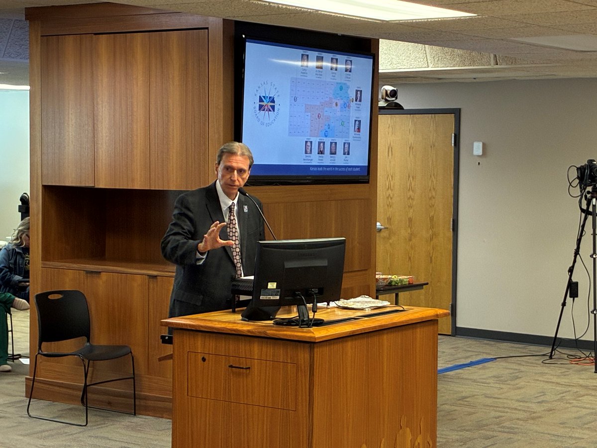 ksdehq's tweet photo. "Don't ever forget that your work is important," - @KsCommissioner said as he began his final commissioner's report at the Kansas State Board of Education meeting. https://t.co/RIhzA7PITl