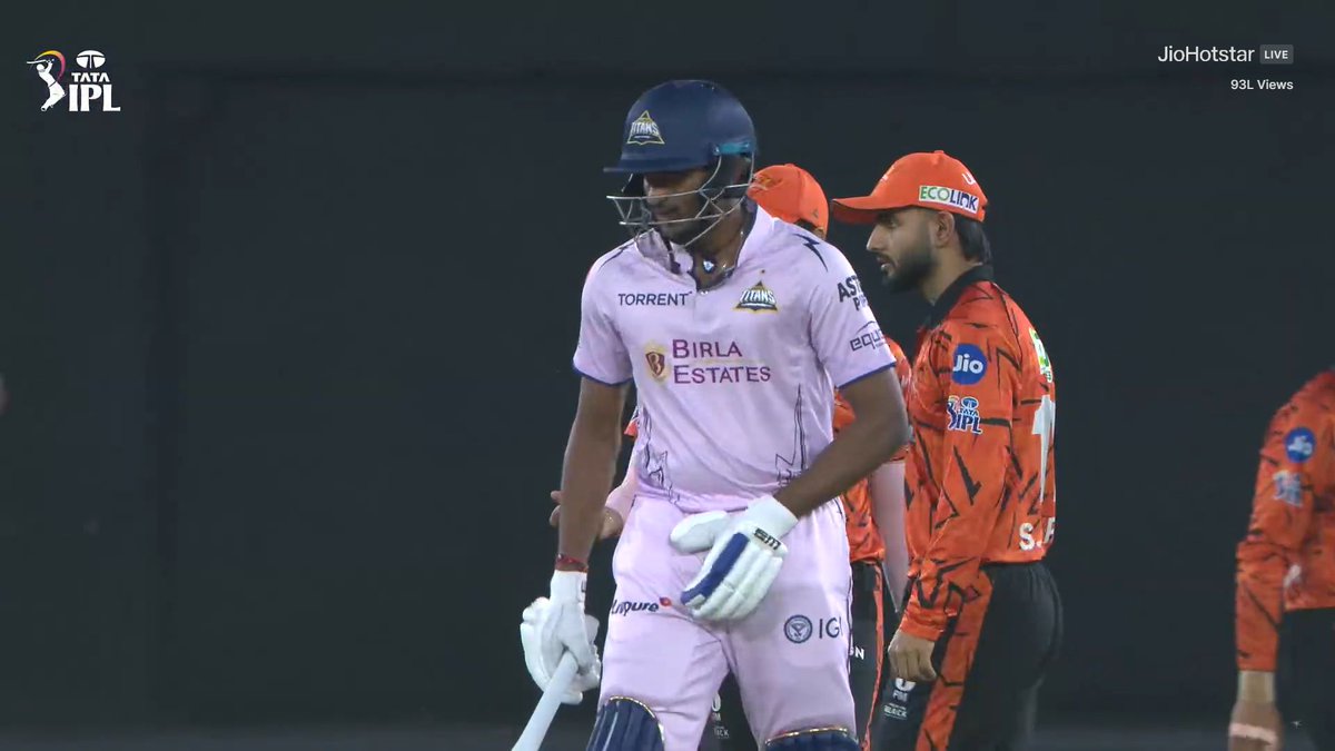 CricCrazyJohns's tweet photo. 500+ runs in IPL 2024.
700+ runs in IPL 2025.
500+ runs in IPL 2026.

SAI SUDHARSAN BECOMES THE FIRST BATTER TO COMPLETE 500 RUNS IN IPL 2026 🥶 https://t.co/WpirEC1IKg