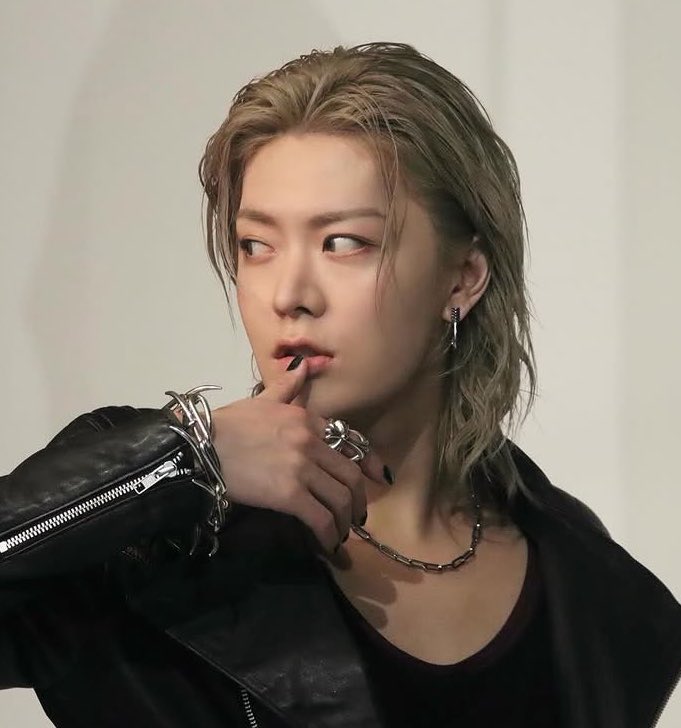 jae🪽 tweet media