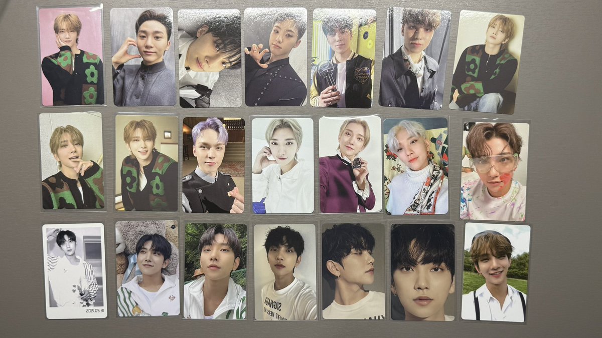 eks_o11's tweet photo. 세븐틴 포카 판매
제시해서 디엠 주세요

에스쿱스 정한 조슈아 준 호시 원우 우지 디에잇 민규 도겸 승관 버논 디노 fml 캐럿 손오공 부석순 고잉 스파이더 히토리쟈나이 아타카 인형 비공굿 굿즈 공굿 포카 컴백 https://t.co/vXlBBRbls6