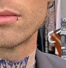 luke hemmings details tweet media