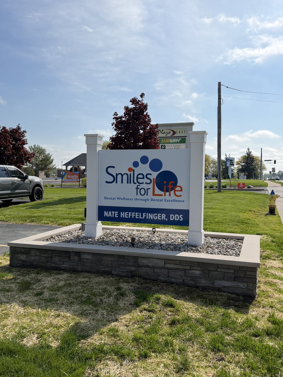 C3Builds's tweet photo. At C3 Construction, we believe our relationships with clients don’t end when construction is complete. More than 5 years later, Dr. Nate reached out to give his sign a fresh new look — and we’re proud to help bring the update to life. https://t.co/q58GCAqmIj