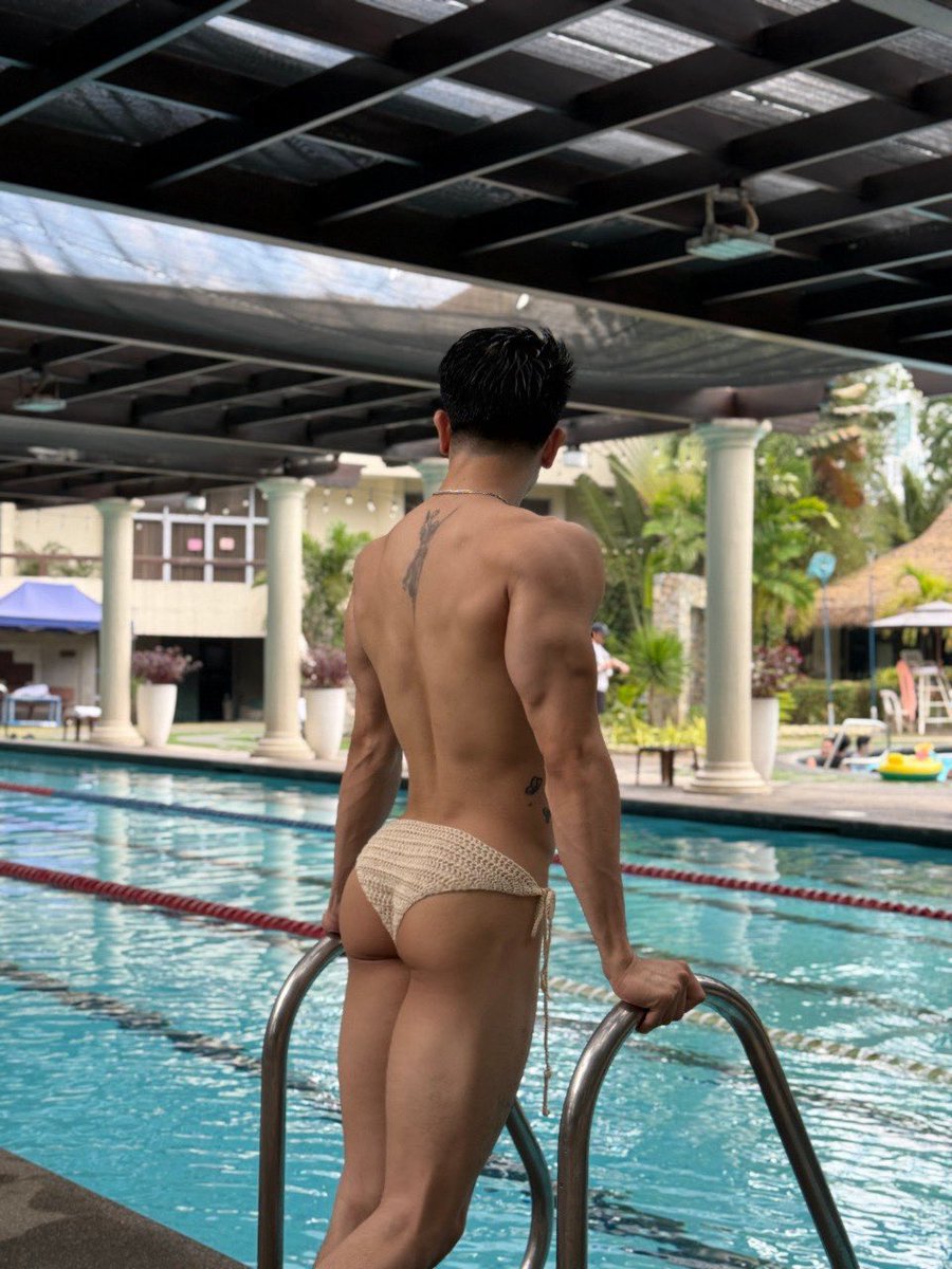 kc881xoxo's tweet photo. current Bali body count:
2 americans + 3 locals +1 Latino= 6 and counting😈ready for more🥵 https://t.co/5mQ66VRIxG