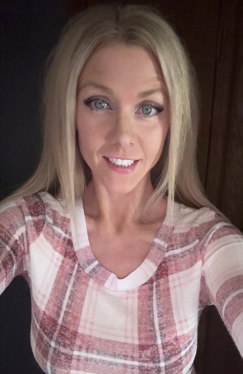 Tara Wasinger tweet media