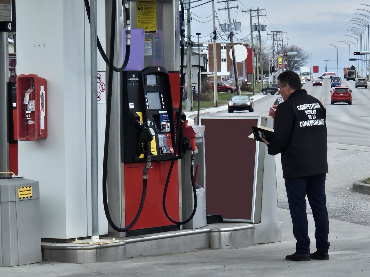 Burconcurrence's tweet photo. La semaine dernière, nous avons visité des exploitants de stations-service à Rimouski (Québec) pour mieux comprendre les prix dans la région et leur rappeler que les accords entre concurrents sont illégaux.

Découvrez comment nous combattons la collusion :https://t.co/S9SNuqgFdX https://t.co/VLUW2O4yBm