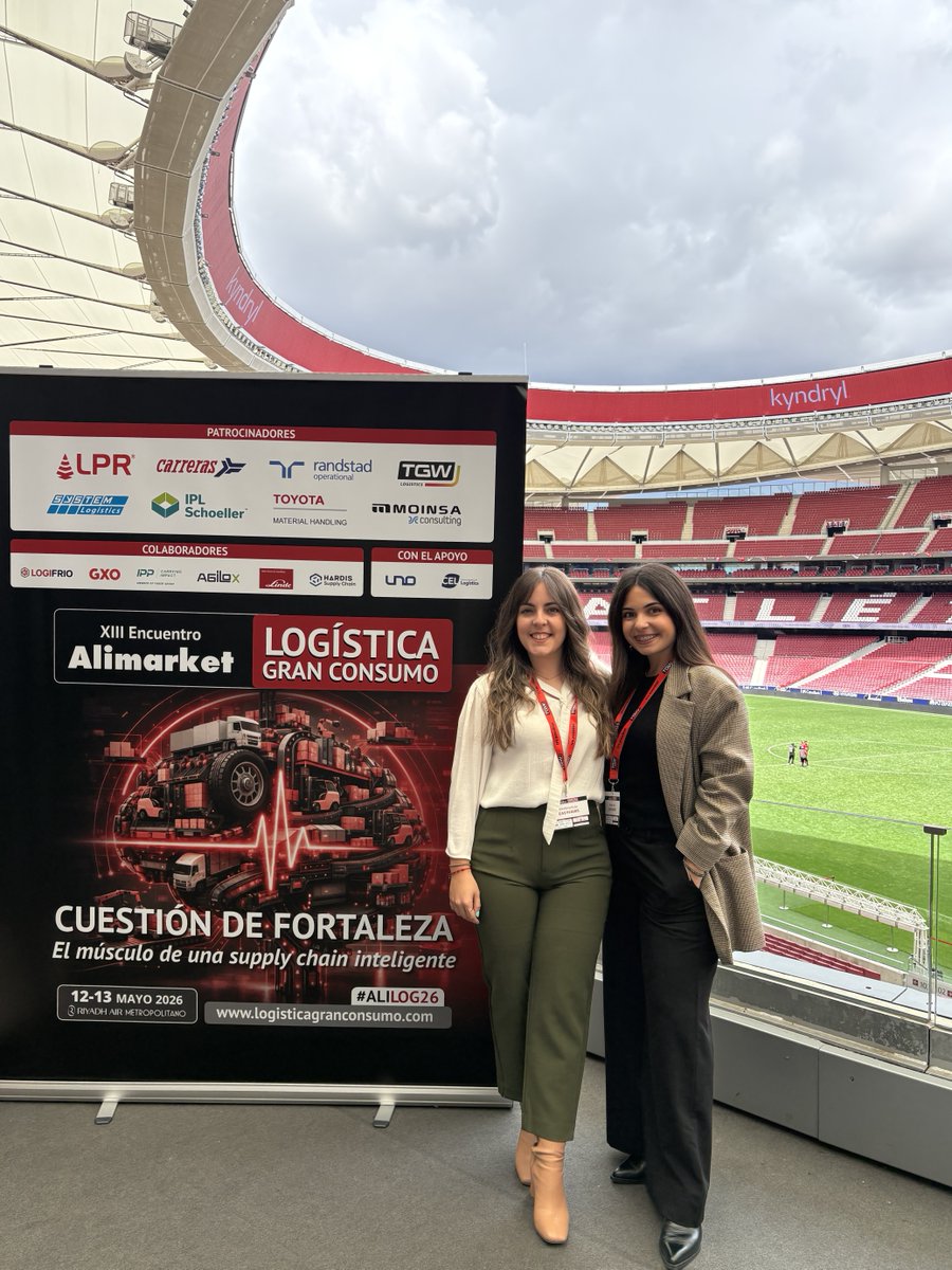 LogisticsSpain's tweet photo. Hoy nuestras compañeras Miriam y Estefanía han estado en el XIII Encuentro de Logística Gran Consumo 🚀, fruto del acuerdo de colaboración que desde hace años mantenemos junto a Alimarket.

Una jornada para seguir tomando el pulso a un sector que no deja de evolucionar. https://t.co/9nzlEfOZyt