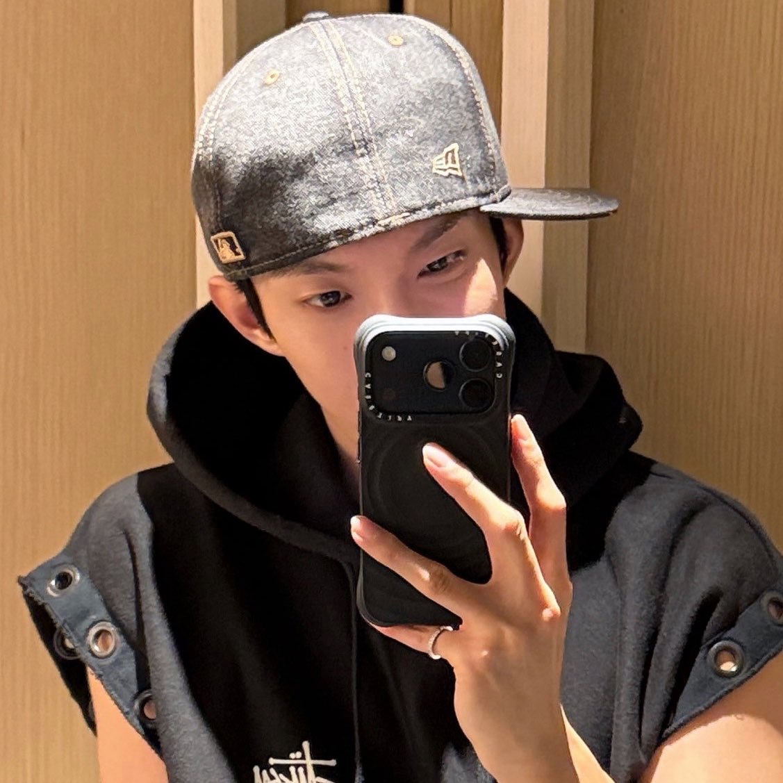 ૮ 아 지 ა tweet media
