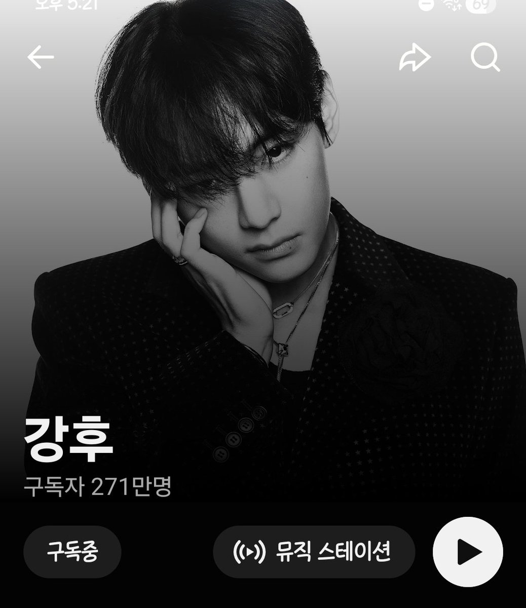 taehyung pics ✰ tweet media