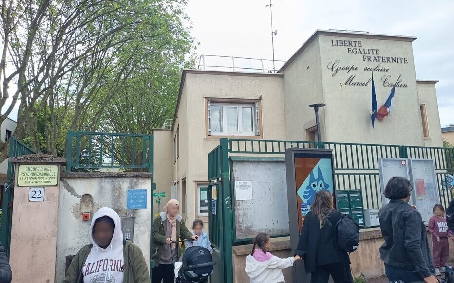 Le Parisien tweet media