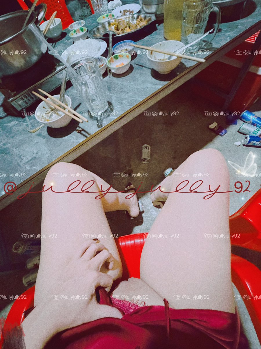 Jullyjully92 tweet media