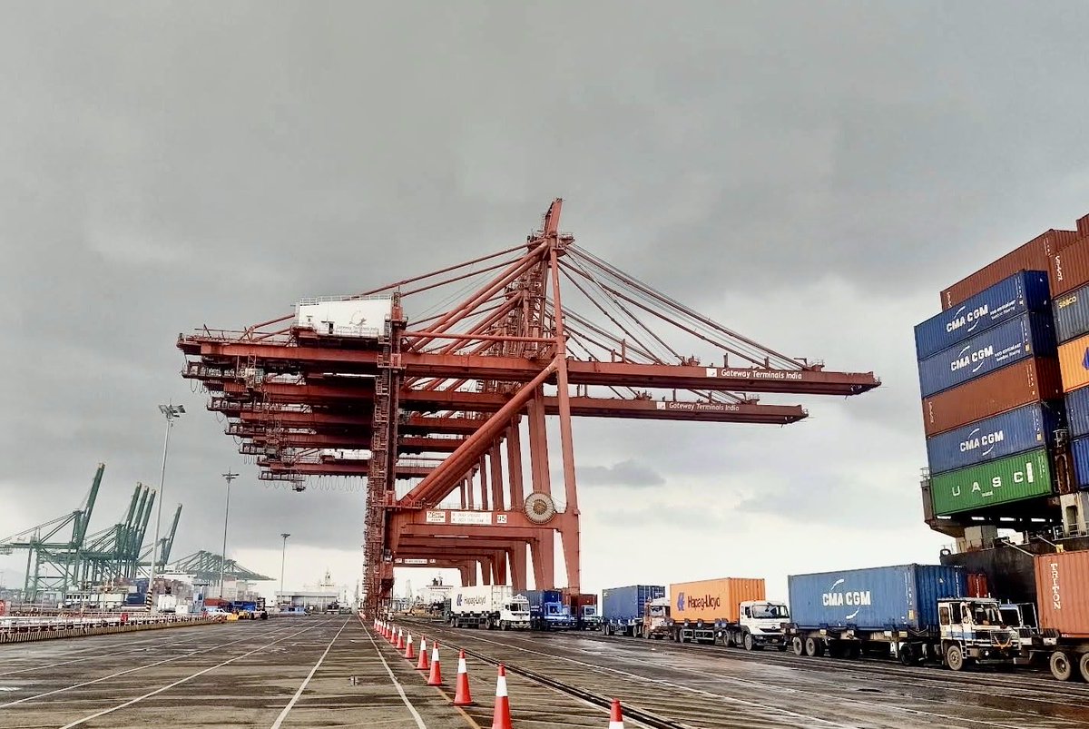 ResearchLlp's tweet photo. India’s Trade Boom Has a Hidden Problem
We surveyed 350+ importers &amp; exporters across India. The reality 

https://t.co/Ea0LIrU1Ol

#ImportExport #GlobalTrade #IndianEconomy #MSME #Logistics #MarketIntelligence #EaseOfDoingBusiness https://t.co/pJhB2UyumK