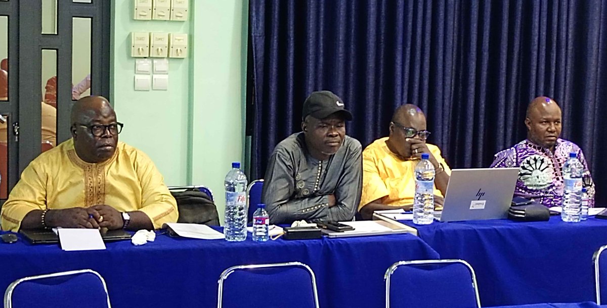 FAOBenin's tweet photo. 🇧🇯 La FAO agit pour un système semencier efficace🧑‍🌾

⚙️En outillant les acteurs que sont les sélecteurs, techniciens, obtenteurs, la FAO contribue à améliorer l’accès à des semences de qualité, un levier essentiel pour augmenter les rendements.
#FAO #Bénin #Agriculture #Semence https://t.co/UXL6Jx0UWw