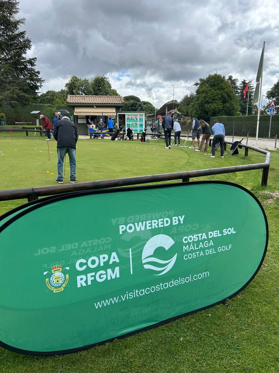 Fedgolfmadrid's tweet photo. ⛳ ¡Fin de semana de golf en los campos madrileños! 🌧️

Torneo de Clubes Sin Campo en El Robledal Golf

Mid-Amateur Femenino en la Base Aérea de Torrejón

Torneo de Segunda Categoría de Pitch &amp; Putt en Green Paddock

Copa RFGM powered by Costa del Sol en Las Encinas de Boadilla https://t.co/s4rF7P5tq8
