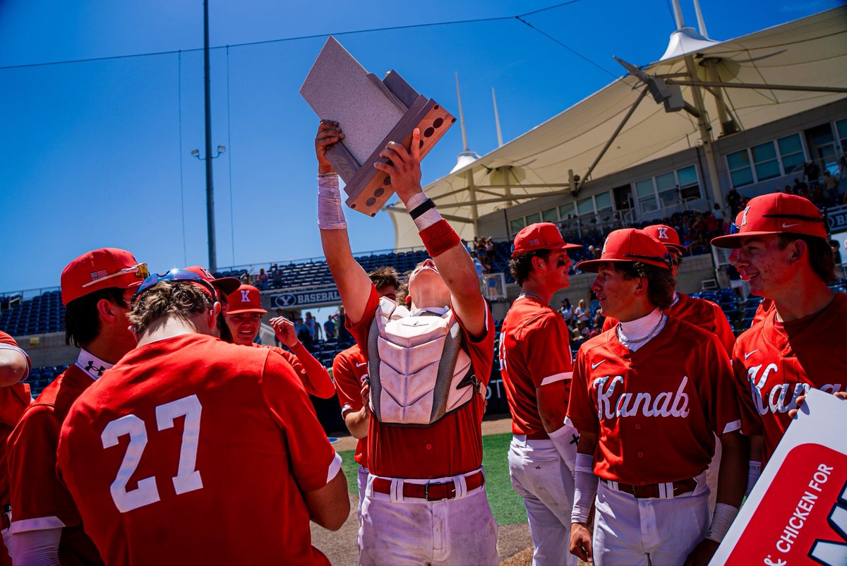 k_virostko21's tweet photo. Junior Season Stats:
AVG: .476
OBP: .535
HR: 10
SB: 10
Fielding % : .996
Runs: 39
Hits: 39
RBI: 46
Slugg%: 1.000
2B: 11
3B: 1
Here is a 2 minute film clip. 
-
Proud of my boys this year!
-
@Coach__Nelly @CoachBerg801 @bharing3 @CoachJBriseno @tuckett1414 @Ericgute12 https://t.co/uPkjAw2LMl