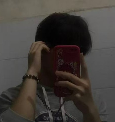 想变成帽子呀 tweet media