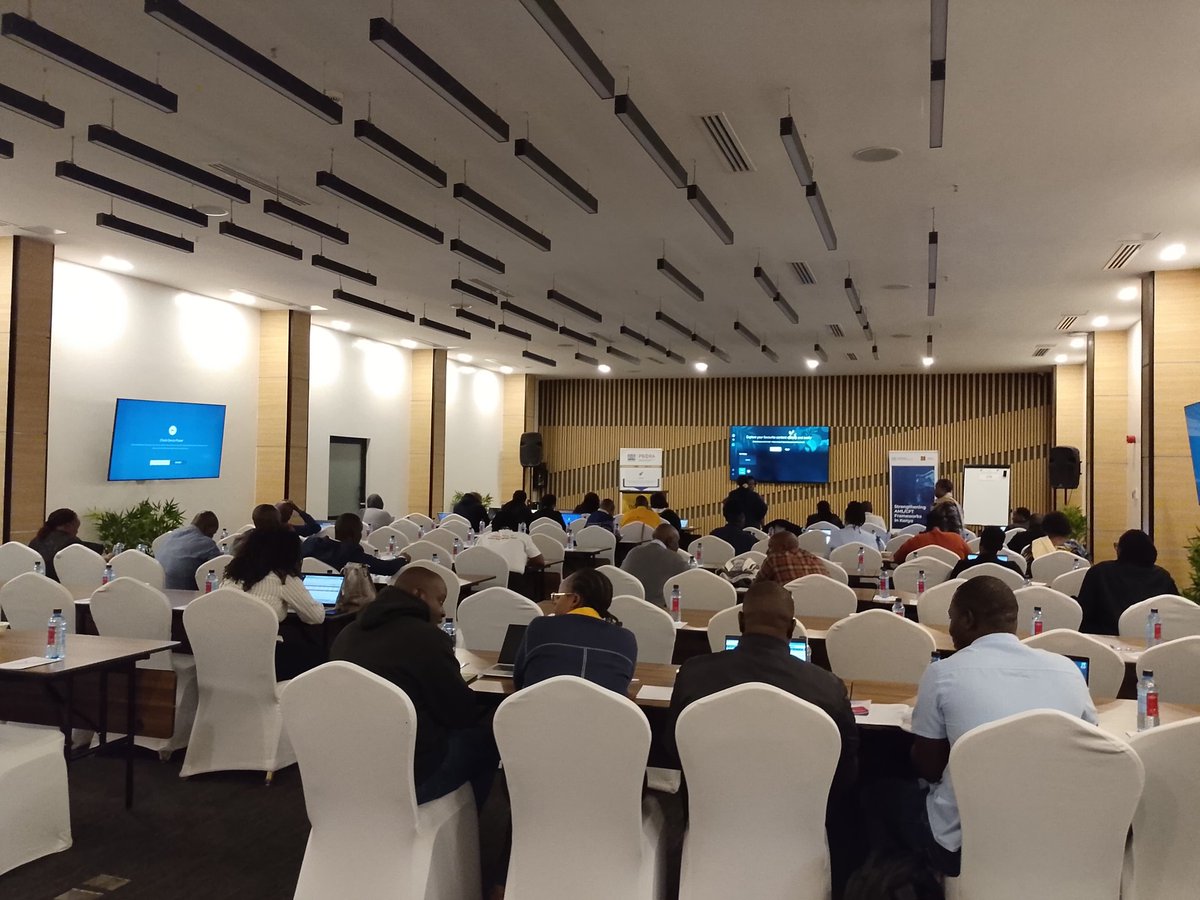 HEDSOorg's tweet photo. Strengthening transparency, accountability, and resilience in the NPO sector through the two-day sensitization training on Countering Financing of Terrorism (CFT).

Key focus areas included AML/CFT compliance, FATF Recommendation 8, risk-based monitoring. https://t.co/mDybnDrDQp