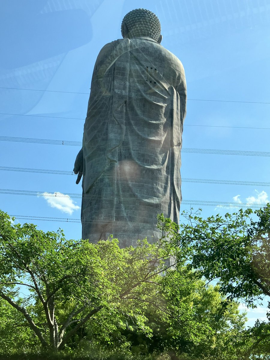 今日は大仏の後ろまでいって仕事でした！！！ 明日も頑張ろう！みんな