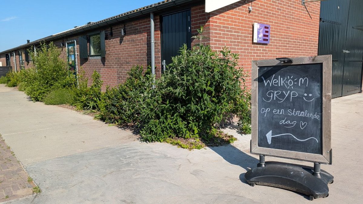 GRYP_Network's tweet photo. We kijken terug op een fantastisch event afgelopen zaterdag. De vibe was goed, vriendschappelijk, positief en eensgezind. En wat hebben we het getroffen met het weer: het was een zonovergoten dag. Meer volgt nog over deze mooie verbindende GRYP-dag! https://t.co/AsODQwoA4p