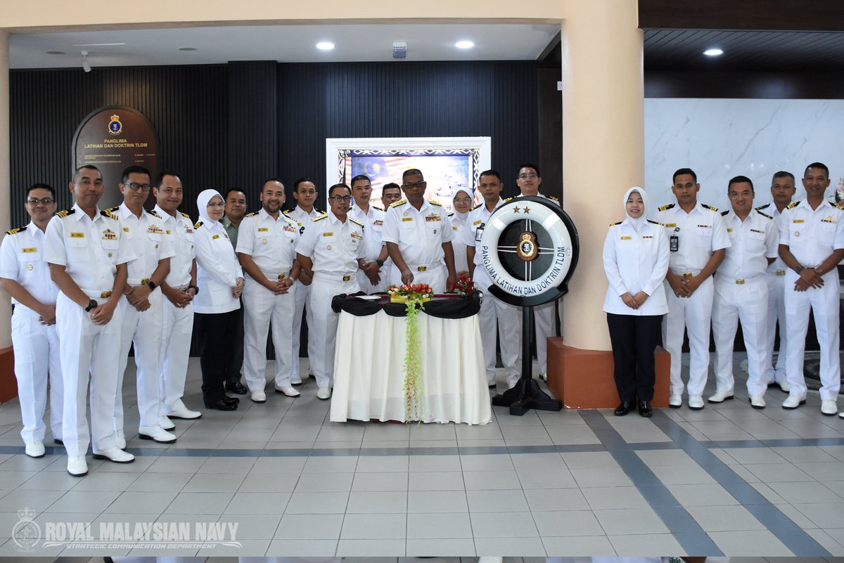 Naval Training and Doctrine Command HQ tweet media