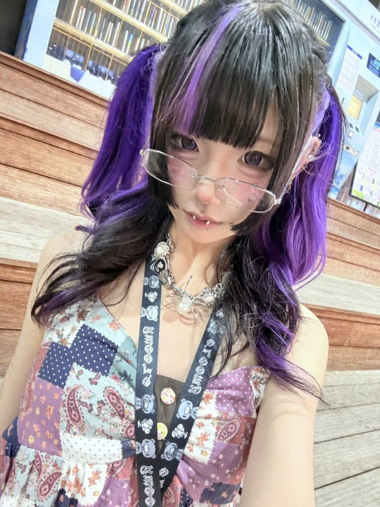 我真的不要上学了 tweet media