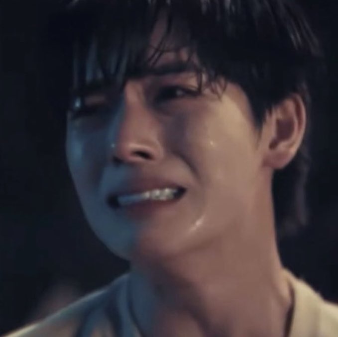요치가 우는 모습 보니까 너무 마음이 아파🥹🥹🧻