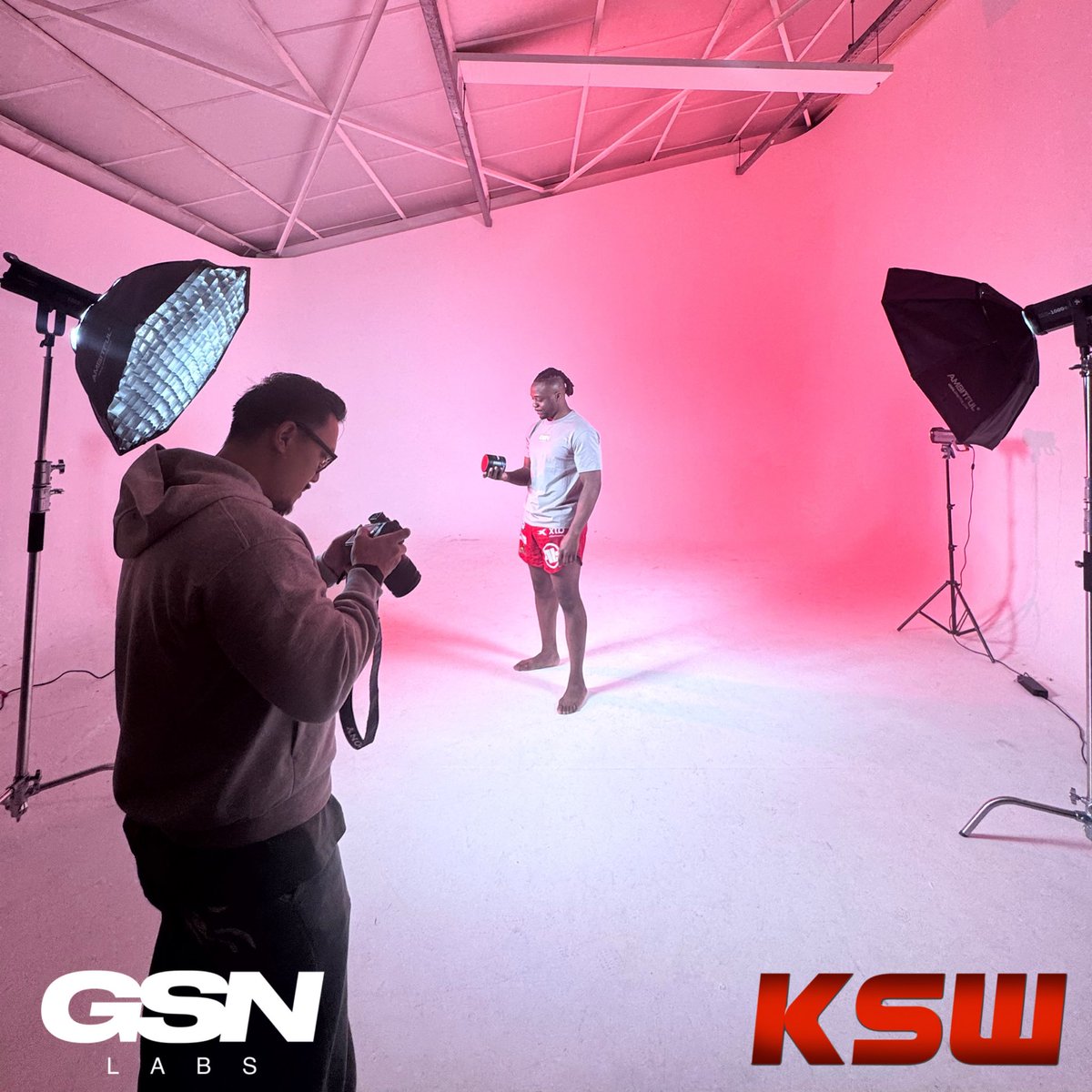 DuelloSportsMgt's tweet photo. Cedric Lushima ✖️ GSN Labs

New photoshoot, new adventure with GSN Labs ahead of KSW 118 this Saturday with Cedric Lushima (@Drikovelli) 

The work behind the scenes is different when you’re building with people who believe in performance, discipline, and greatness.

XTB #KSW118 https://t.co/inbXZtrx95