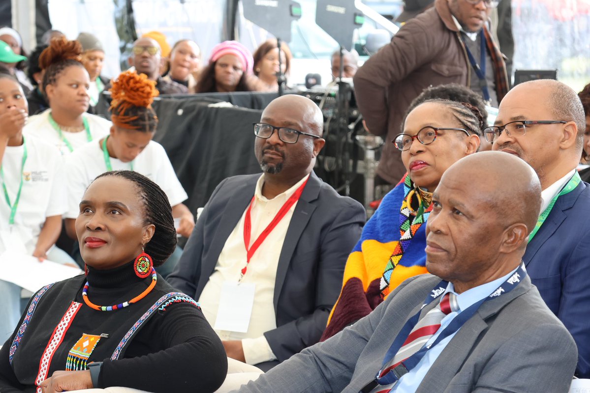 HigherEducationZA tweet media