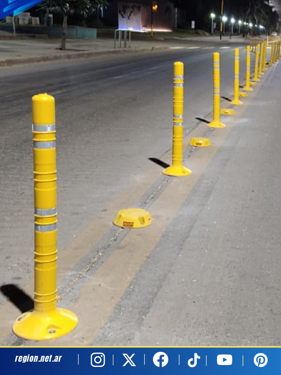 RegionNET_ar's tweet photo. Más seguridad vial en Ruta 158: colocaron delimitadores frente a la Terminal 🚧

https://t.co/NyUPPdMqxT https://t.co/6b68znHH9J